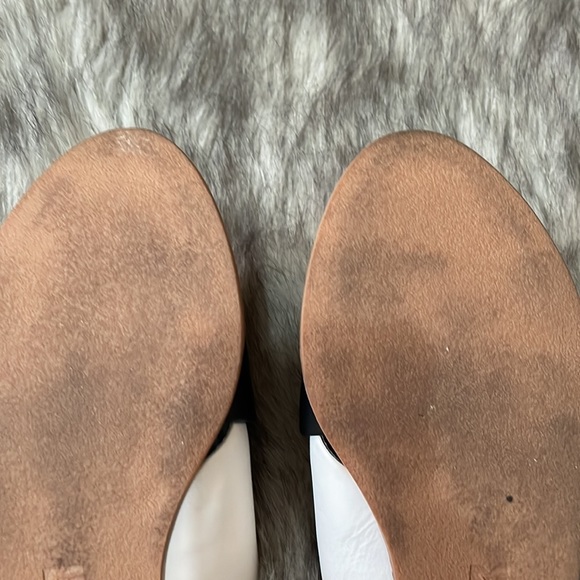 Diane von Furstenberg sandals - Picture 7 of 13